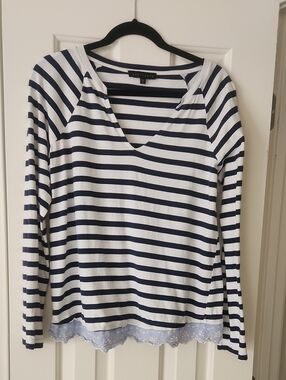 Sanctuary Navy and White Striped V-Neck Long Sleeve Top